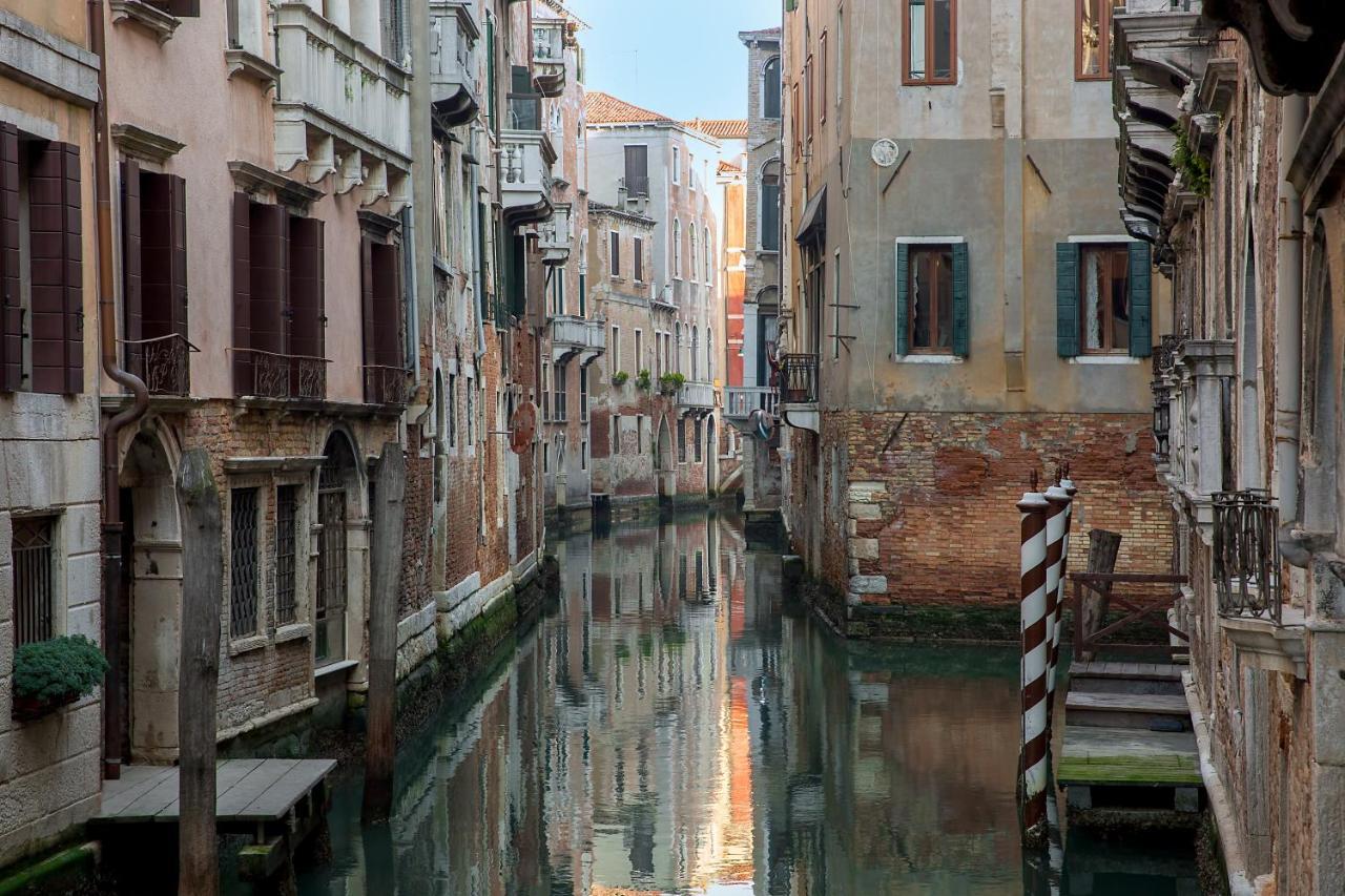 Italiahaus - Ca' Olivo Loft With Canal View In Rialto Venice Apartment Екстериор снимка
