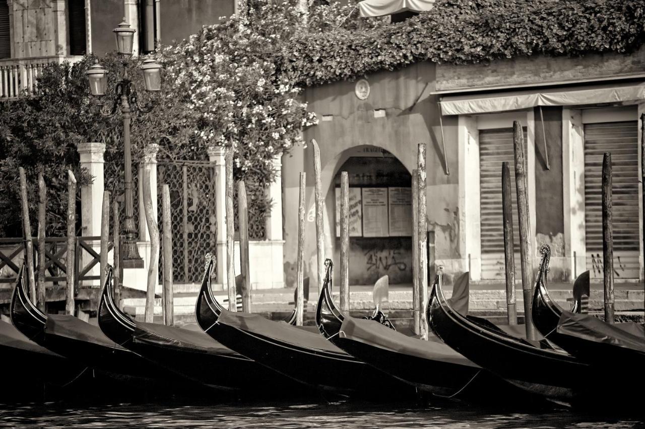 Italiahaus - Ca' Olivo Loft With Canal View In Rialto Venice Apartment Екстериор снимка